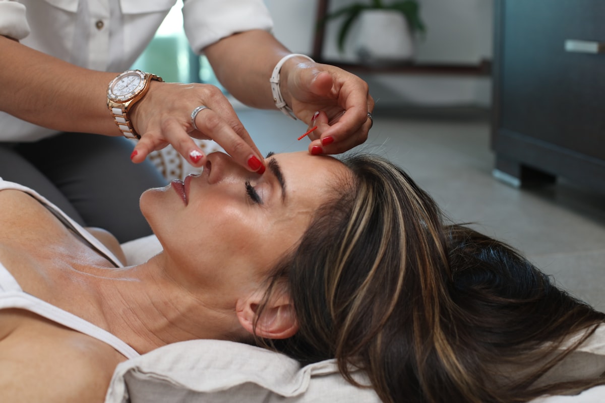 Producto de cosmética en centro de estética